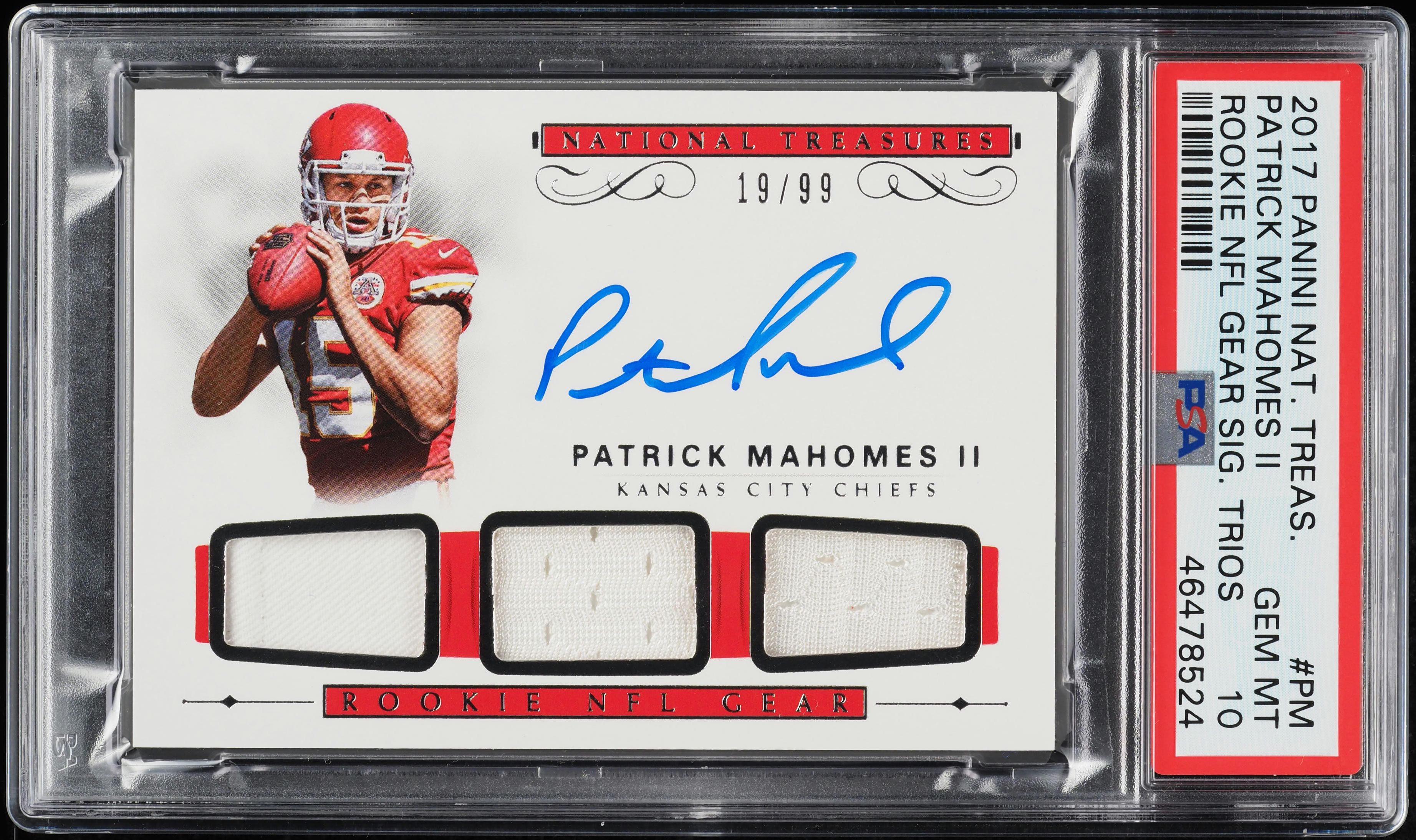 2017 National Treasures NFL Gear Patrick Mahomes II ROOKIE PATCH AUTO /99 PSA 10
