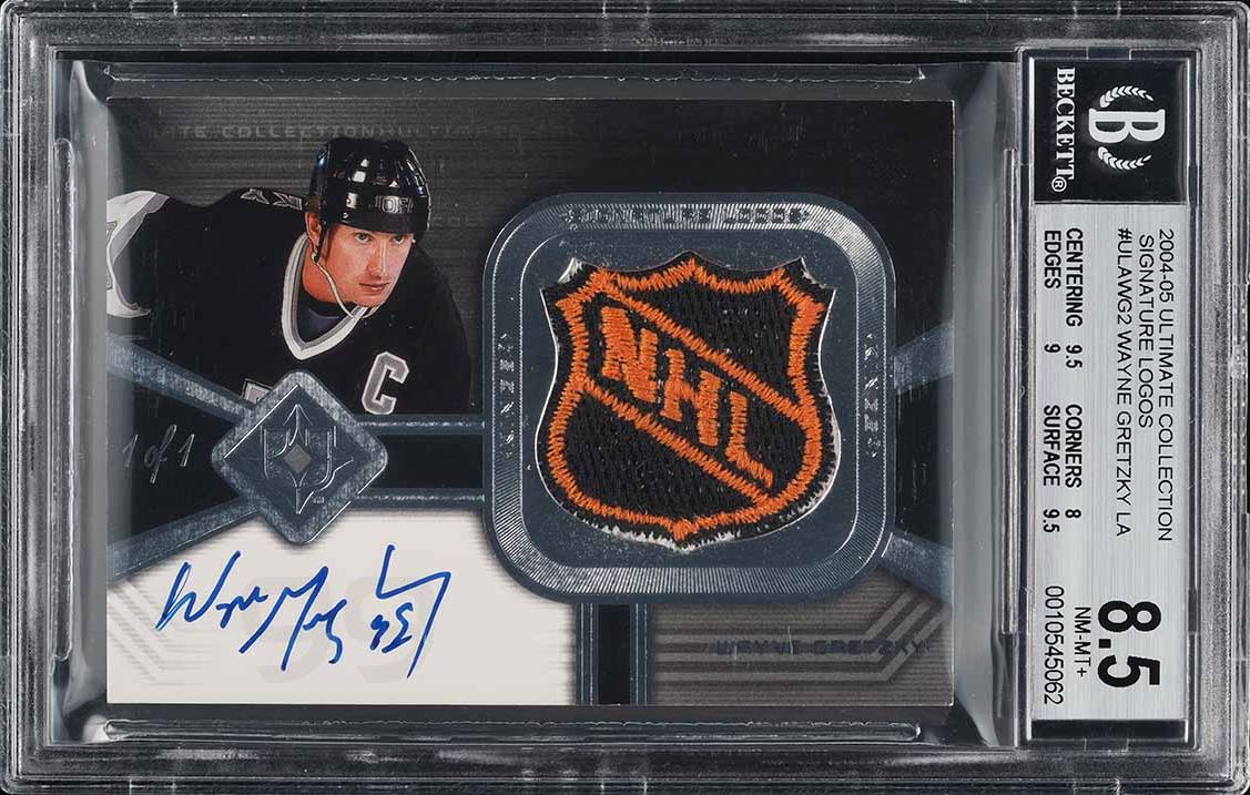 2004 Ultimate Collection Wayne Gretzky AUTO NHL SHIELD PATCH 1/1 BGS 8.5