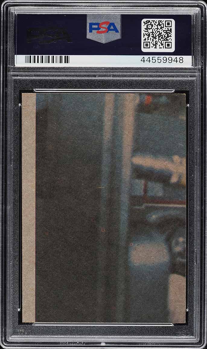 1977 Topps Star Wars Luke Skywalker #1 PSA 7 NRMT