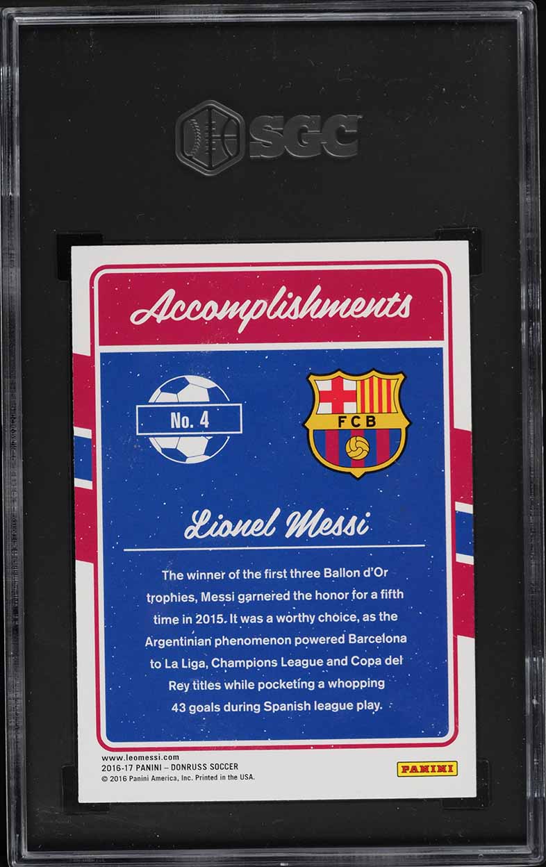 2016 Donruss Accomplishments Gold Lionel Messi #4 SGC 8 NM-MT