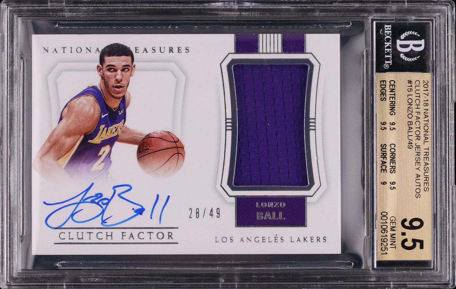 2017 National Treasures Clutch Factor Lonzo Ball ROOKIE PATCH AUTO /49 BGS 9.5