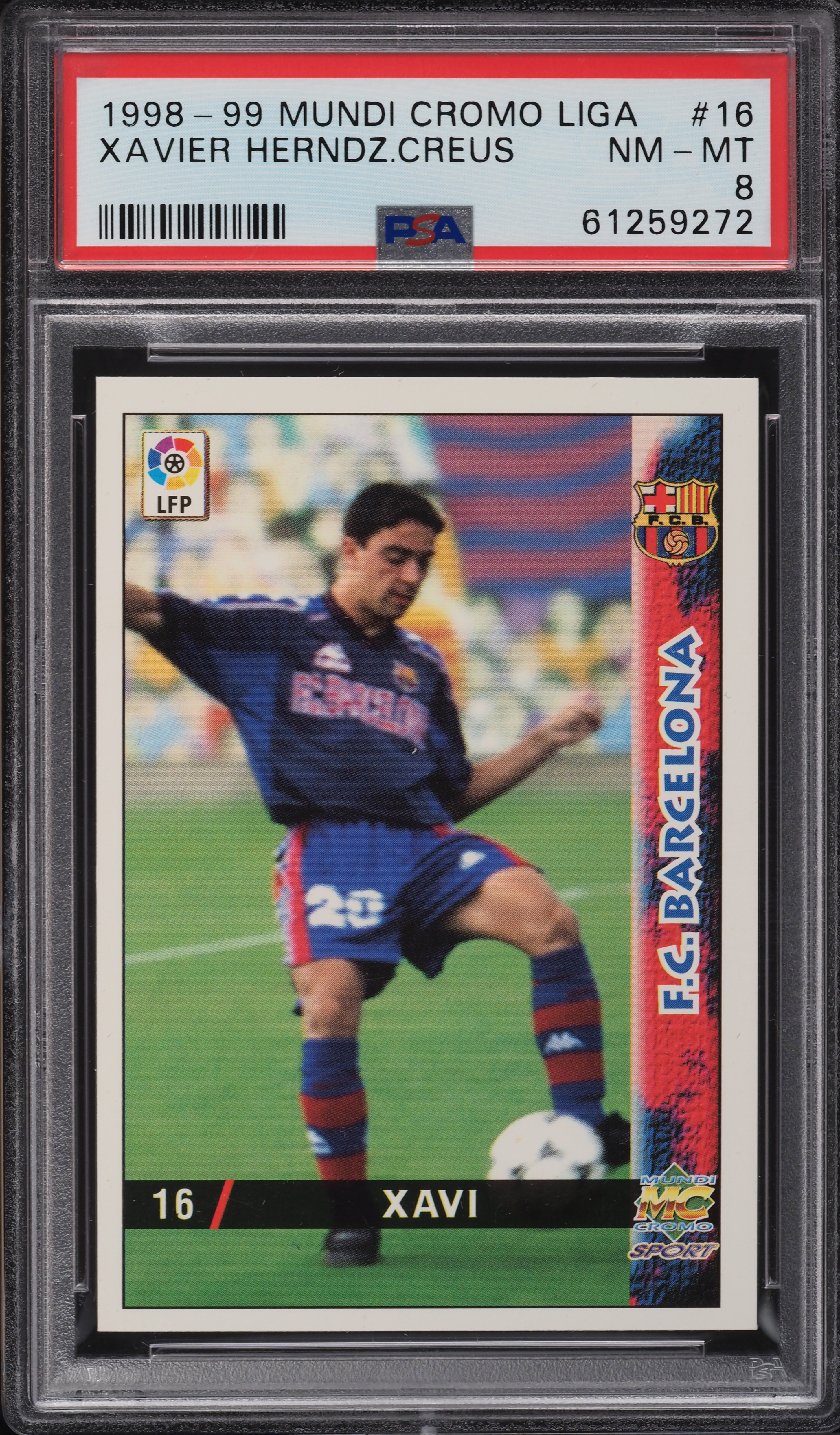 1998 Mundi Cromo Liga Soccer Xavi ROOKIE RC #16 PSA 8 NM-MT on