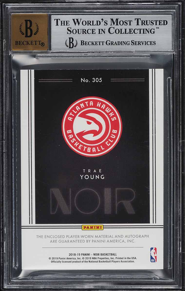 2018 Panini Noir Black & White Trae Young ROOKIE PATCH AUTO /99