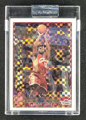 2003 Topps Chrome Xfractor LeBron James ROOKIE /220 #111 MBA AUTH