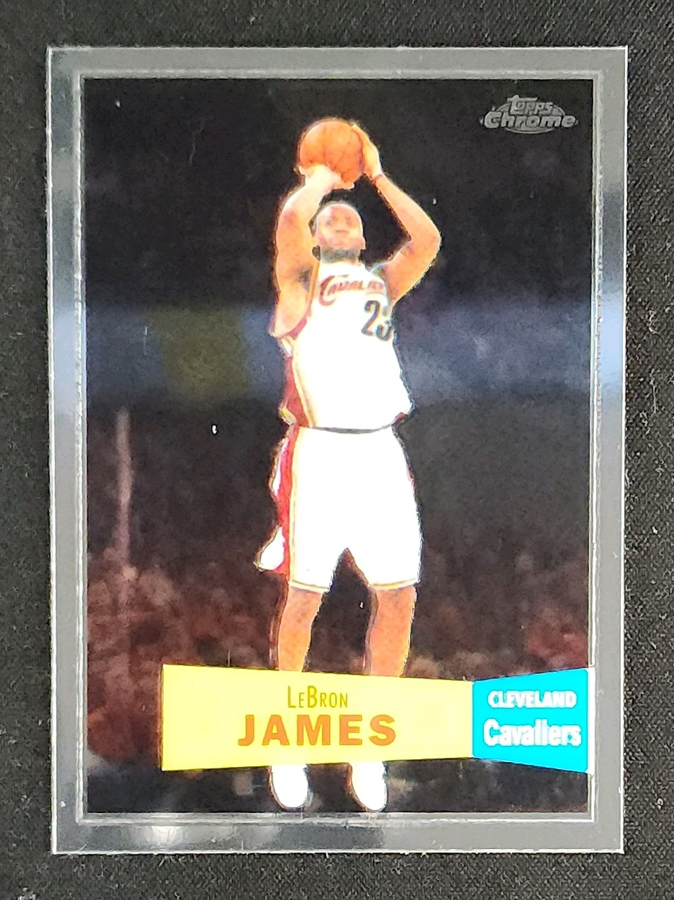 2007 Topps Chrome '57 Variations LeBron James #23 MBA AUTH on