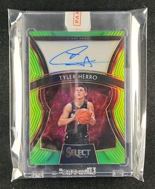 2019 Select Signatures Neon Green Prizm Tyler Herro ROOKIE AUTO /99 #RS-THR MBA AUTH