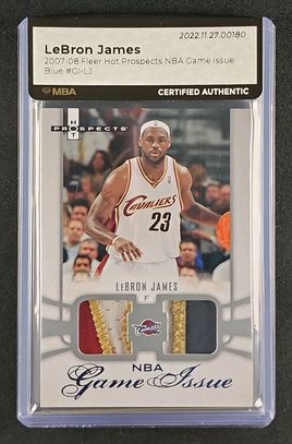 2007 Fleer Hot Prospects NBA Game Issue Blue LeBron James PATCH /10 MBA AUTH