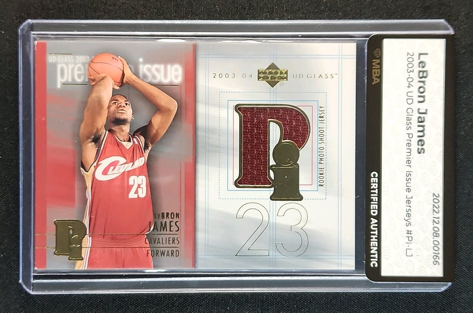 2003 UD Glass Premier Issue LeBron James ROOKIE PATCH #PI-LJ MBA 