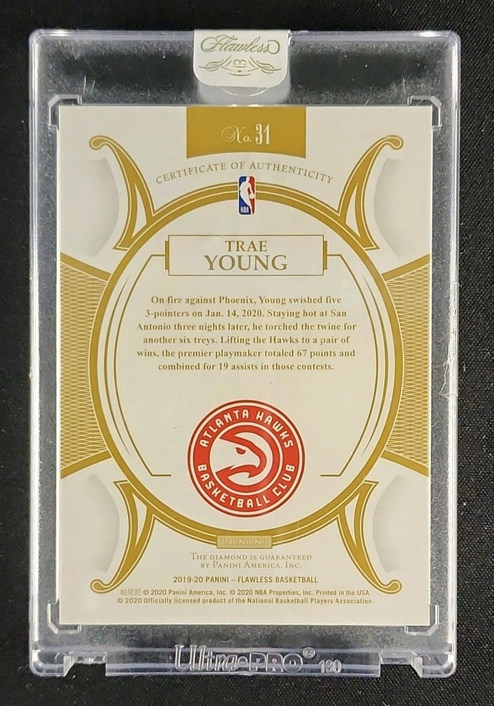 2019 Panini Flawless Gold Diamond Gems Trae Young 10/10 #31 MBA AUTH