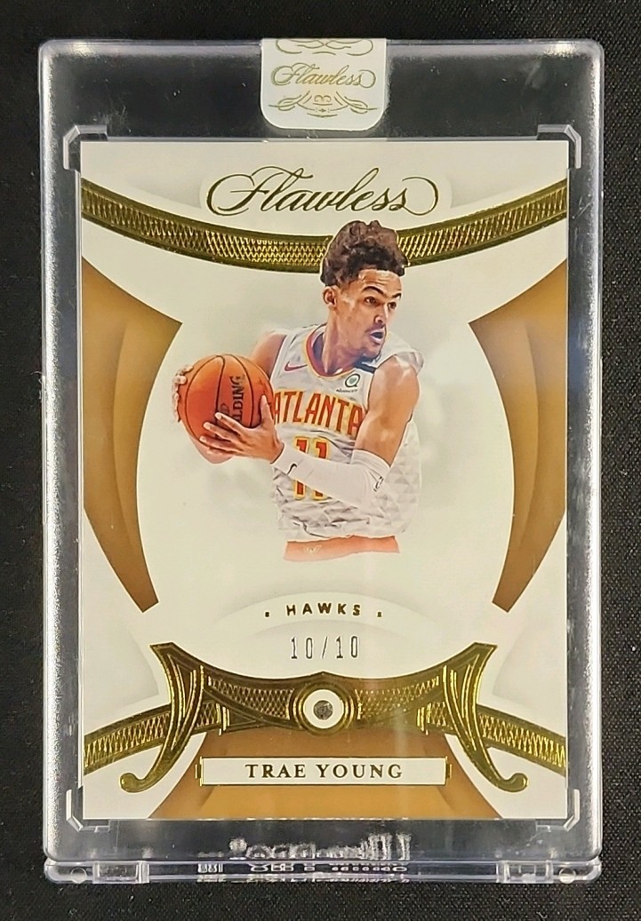 2019 Panini Flawless Gold Diamond Gems Trae Young 10/10 #31 MBA AUTH