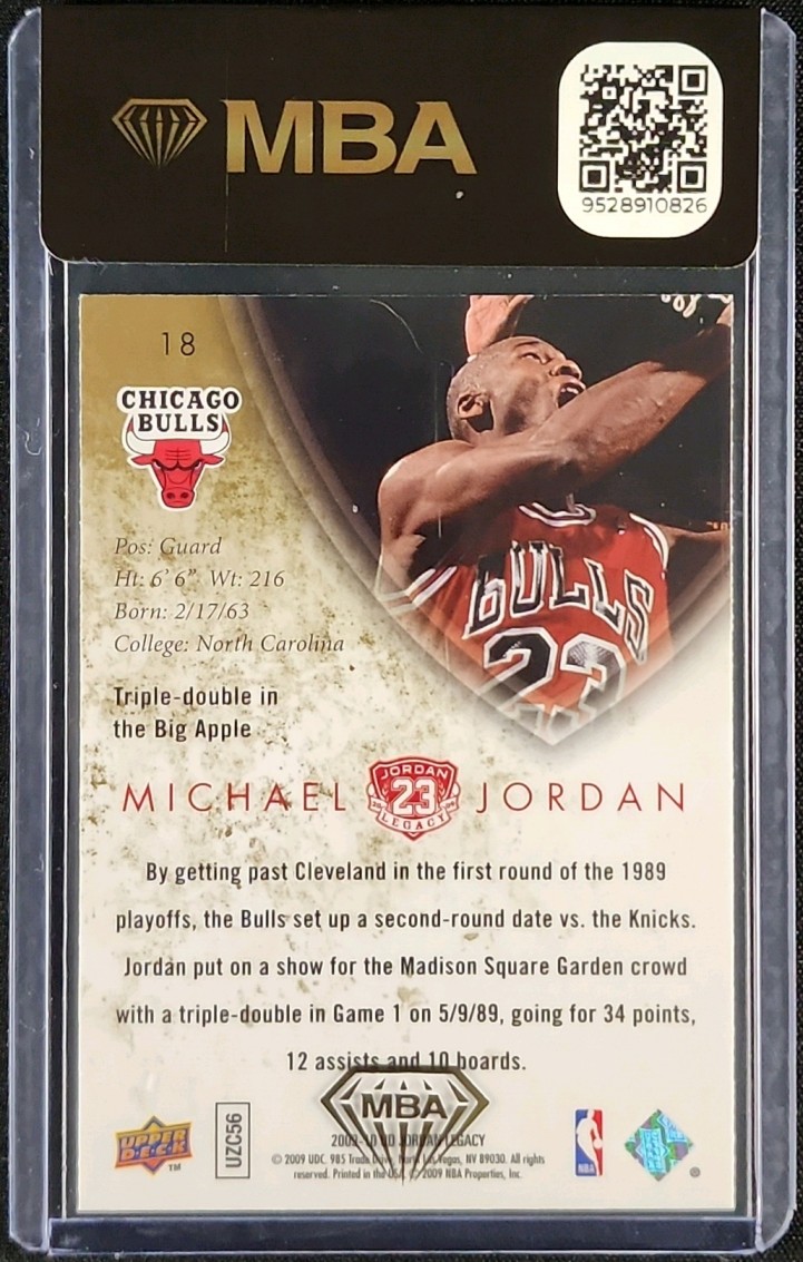 2009 Upper Deck Legacy Collection Michael Jordan #18 MBA AUTH