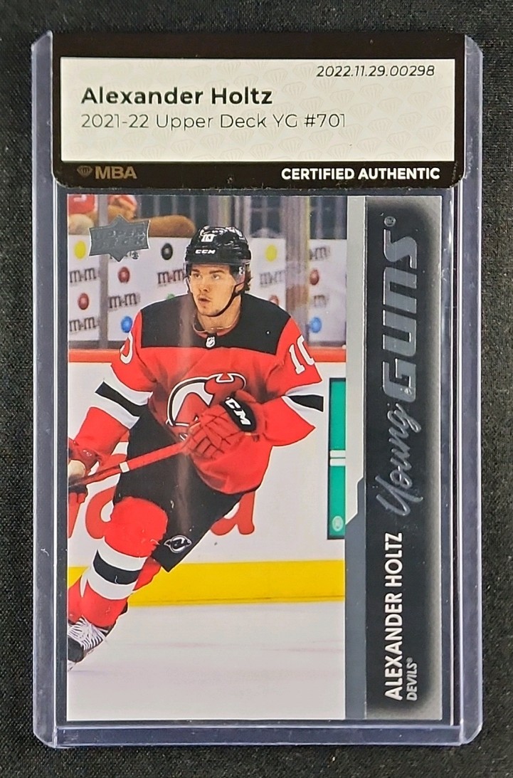 2021 Upper Deck Young Guns Alexander Holtz ROOKIE #701 MBA AUTH