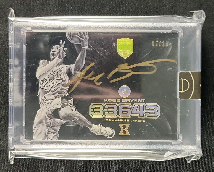 2017 Panini Kobe Eminence Autographs Diamond Kobe Bryant AUTO /10 #51 MBA AUTH