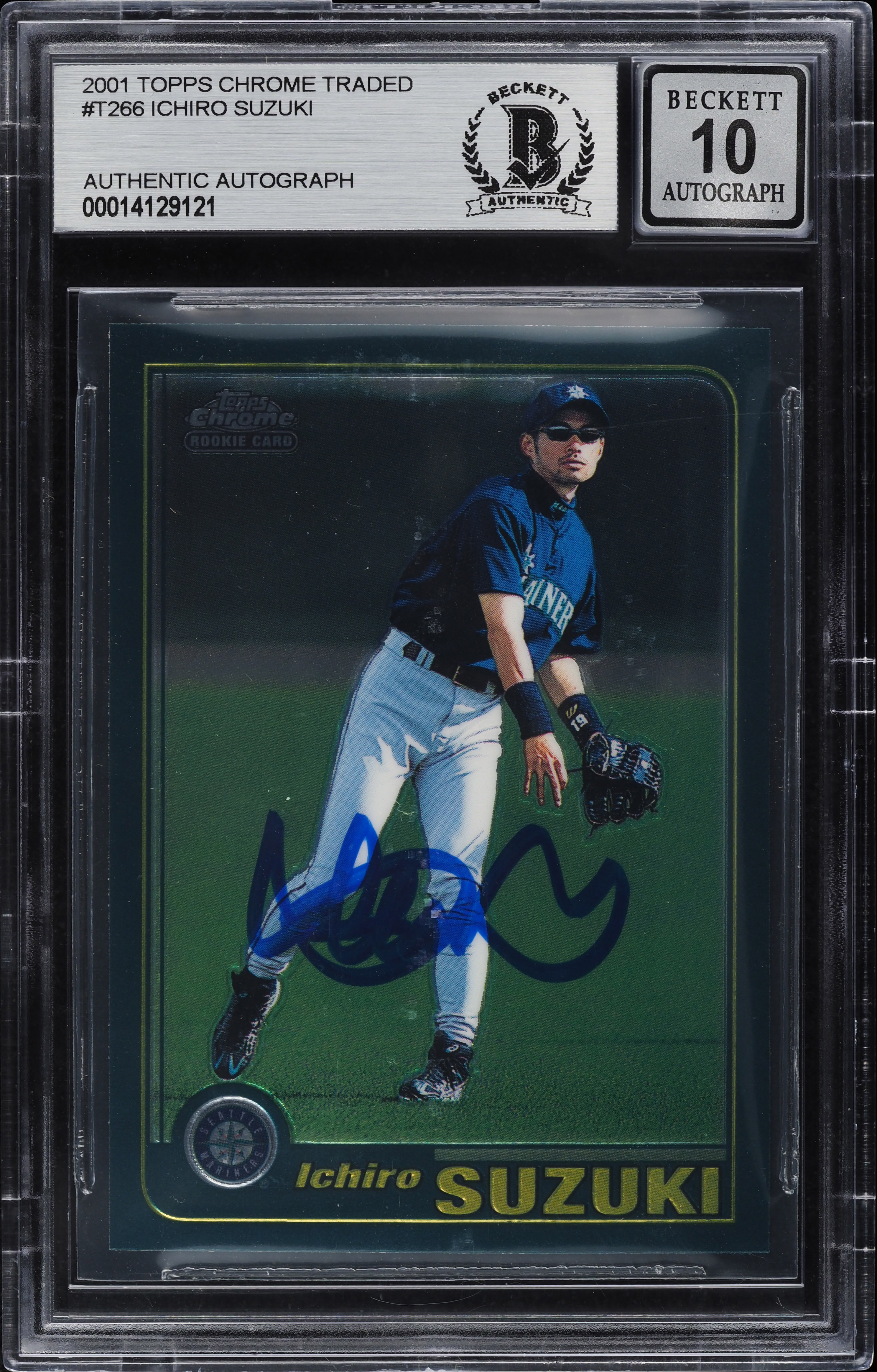 2001 Topps Chrome Traded Ichiro Suzuki ROOKIE AUTO #T266 BGS AUTH