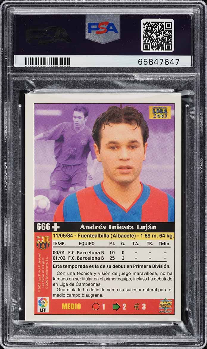 2002 Mundi Cromo Liga Andres Iniesta Lujan ROOKIE #666 PSA 8 NM-MT