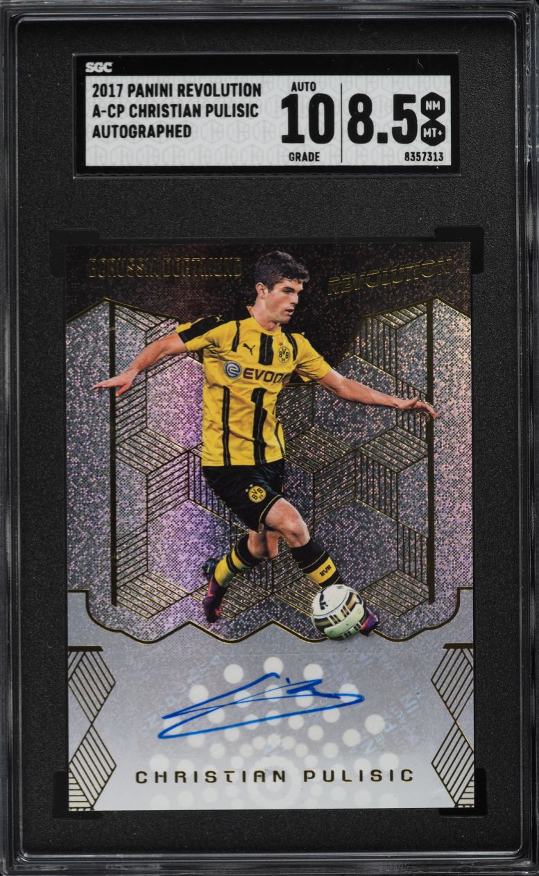 2017 Panini Revolution Christian Pulisic ROOKIE AUTO #A-CP SGC 8.5
