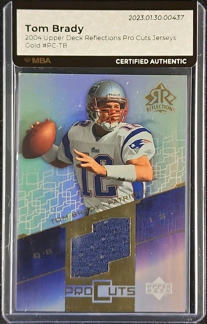 2004 Upper Deck Reflections Pro Cuts Gold Tom Brady PATCH #PC-TB MBA AUTH