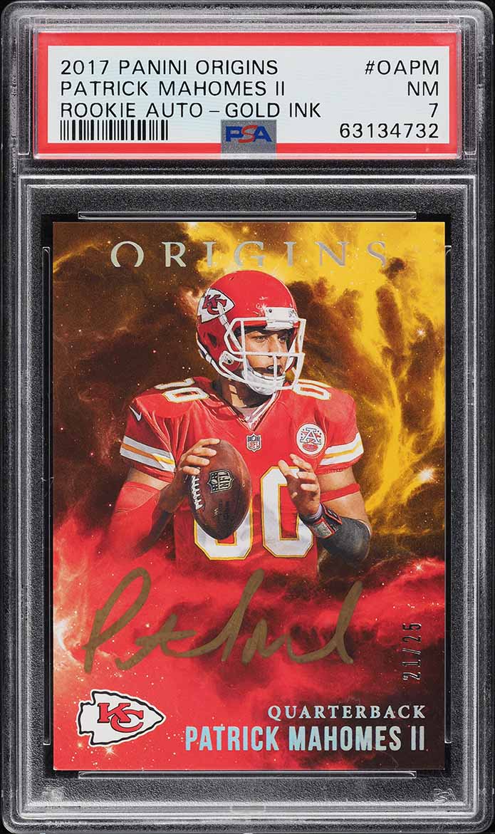 2017 Panini Origins Gold Ink Patrick Mahomes II ROOKIE AUTO /25 #OA-PM PSA 7