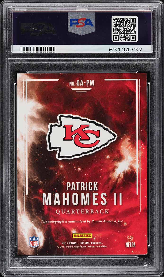 2017 Panini Origins Gold Ink Patrick Mahomes II ROOKIE AUTO /25 #OA-PM PSA 7