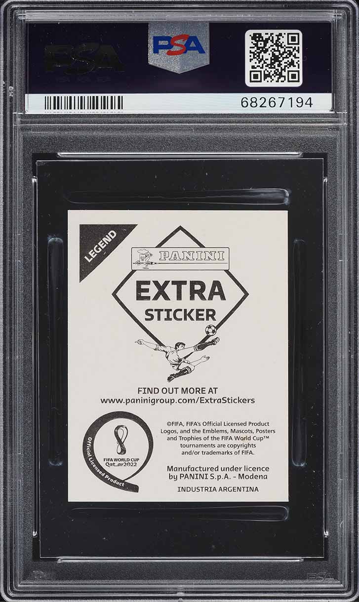 2022 Panini FIFA World Cup Extra Stickers Legends Gold Cristiano Ronaldo PSA 8