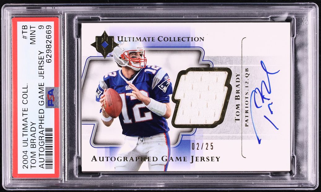 2004 Ultimate Collection Game Jersey Tom Brady PATCH AUTO /25 #UGJS-TB PSA 9 MINT