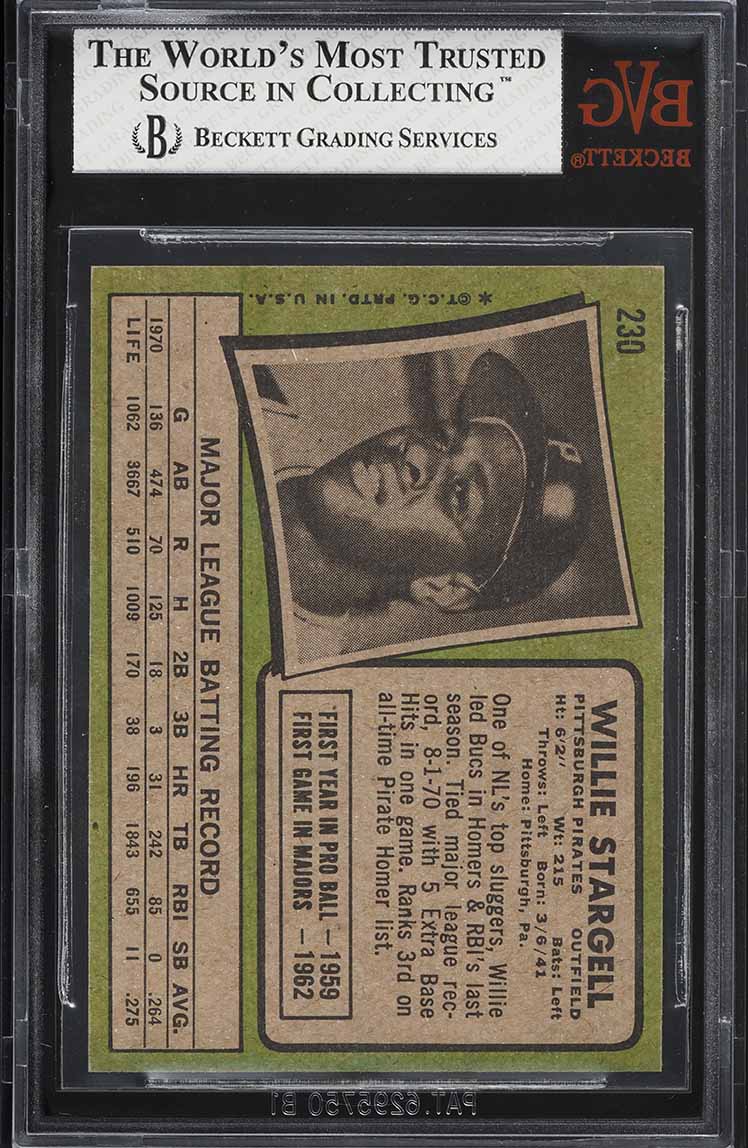 1971 Topps Willie Stargell #230 BVG 8 NM-MT