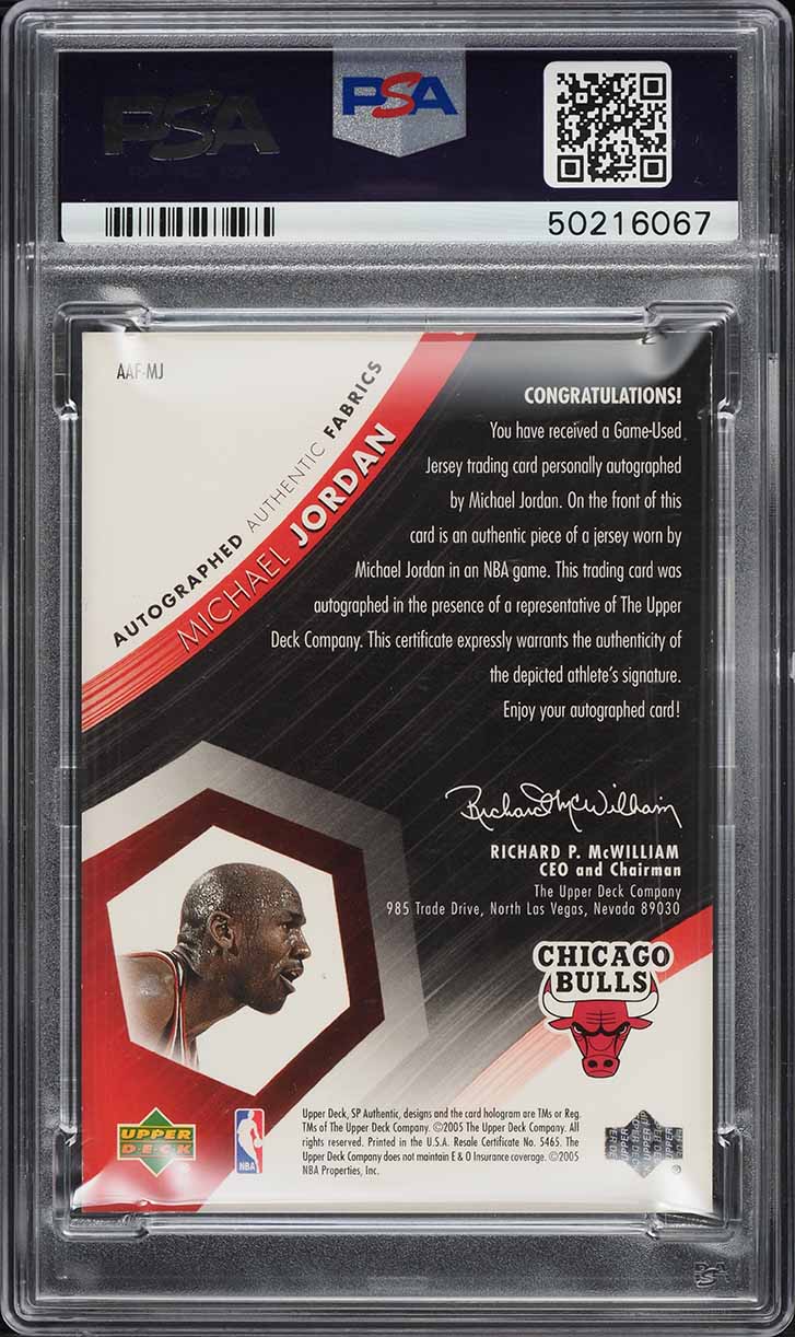 2004 SP Authentic Fabrics Michael Jordan PATCH AUTO /50 #AAFMJ PSA