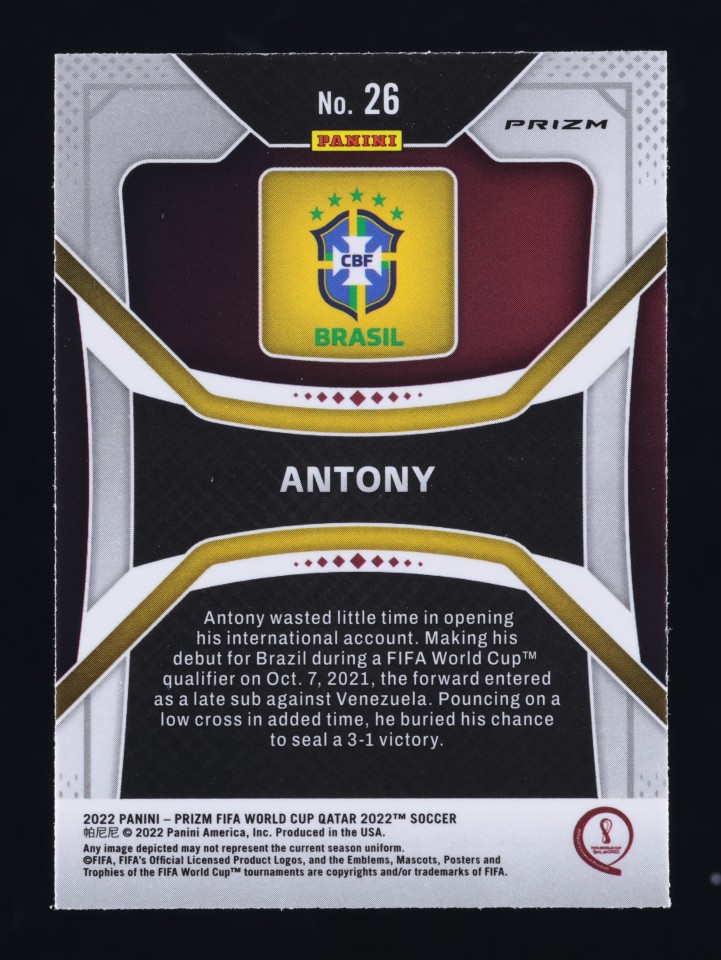 2022 Panini Prizm World Cup Green Ice Antony #26 MBA AUTH