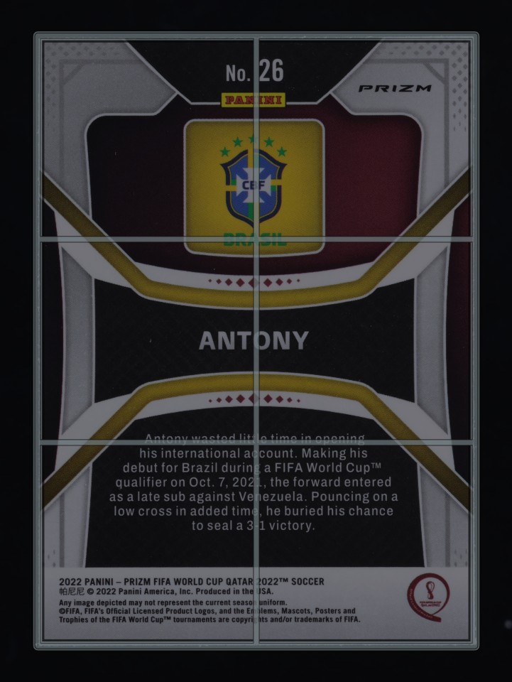 2022 Panini Prizm World Cup Green Ice Antony #26 MBA AUTH