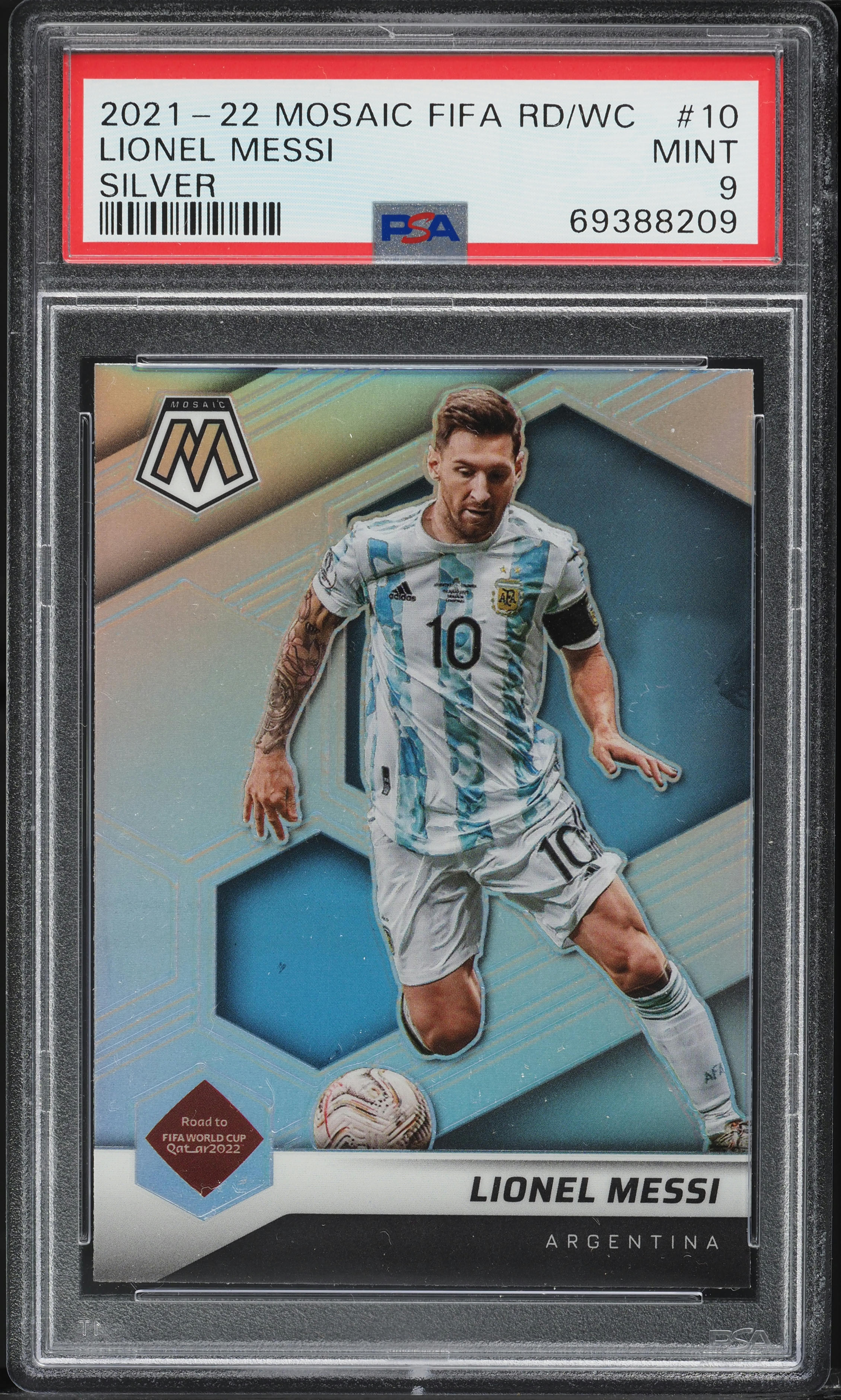 2021 Panini Mosaic FIFA Road to World Cup Silver Lionel Messi #10
