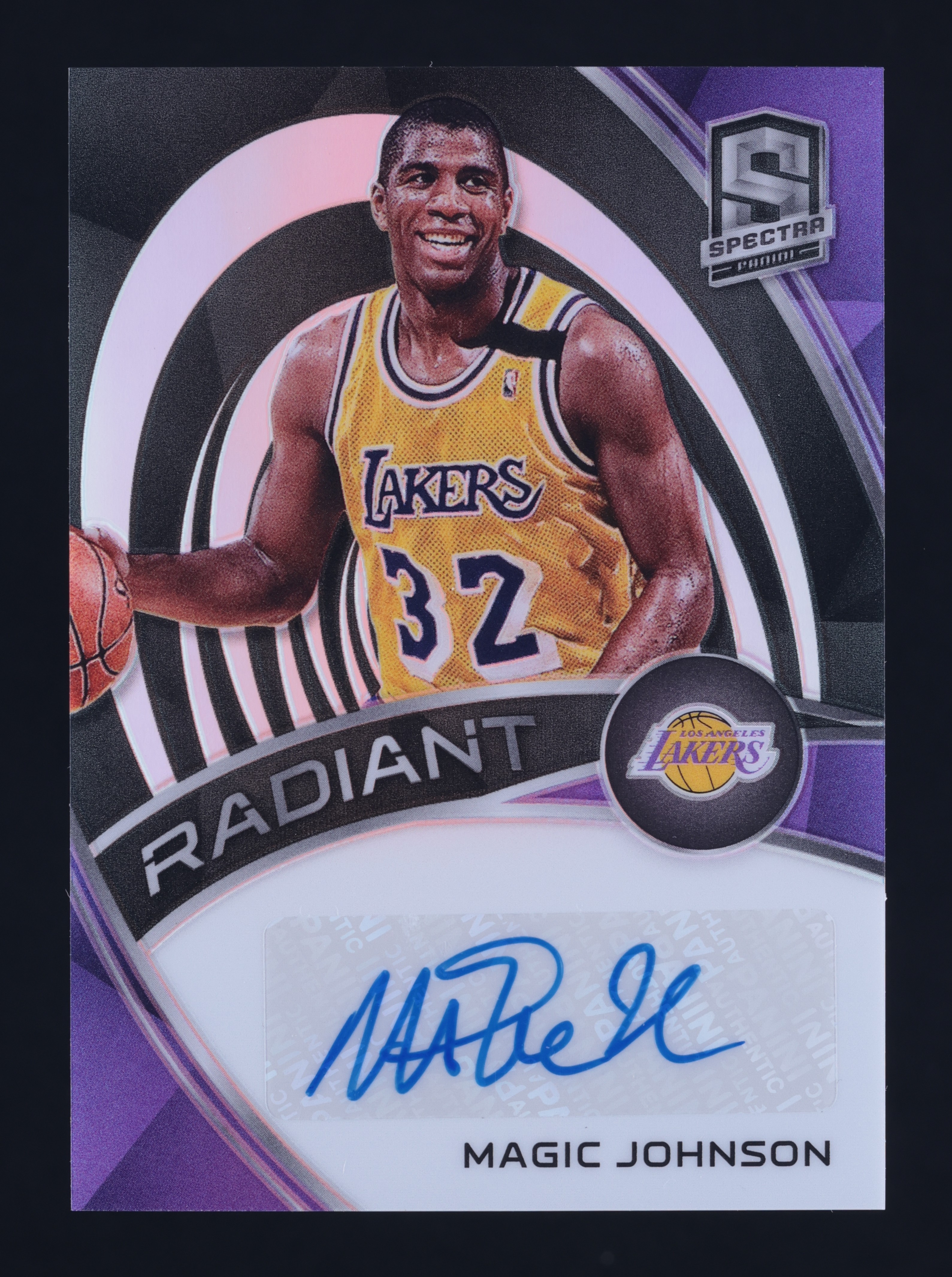 2019 Panini Spectra Radiant Magic Johnson AUTO /49 #RS-MJN MBA