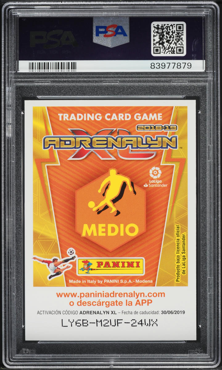 2018 Panini Liga Santander Adrenalyn XL Modric #467 PSA 8 NM-MT