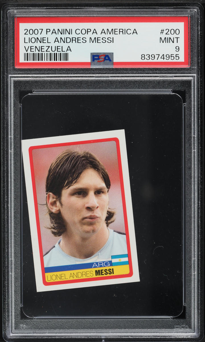 2007 Mundicromo Estadio Lionel Messi #33 PSA 8 NM-MT on Fanatics