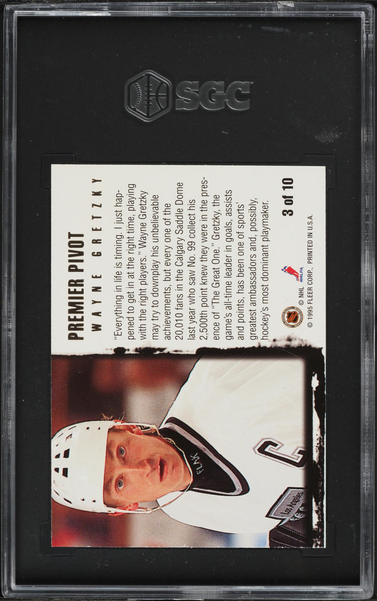 1995 Ultra Gold Medallion Premier Pivot Wayne Gretzky #3 SGC 8 NM-MT