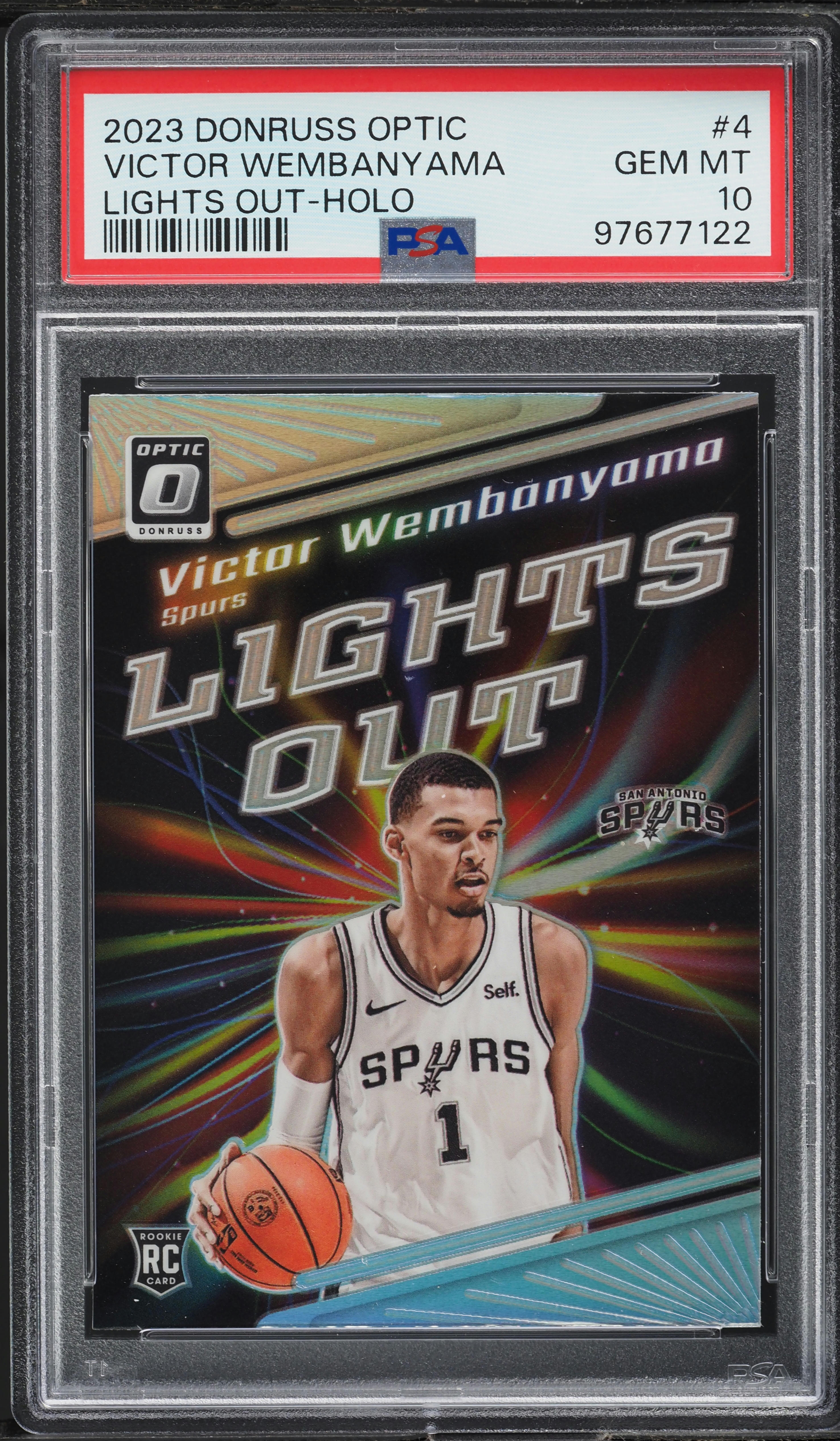2023 Donruss Optic Lights Out Holo Victor Wembanyama ROOKIE #4 PSA 