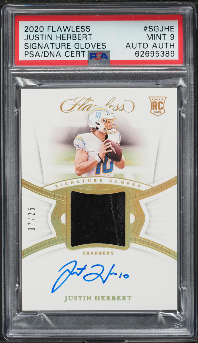 2020 Panini Flawless Gloves Justin Herbert RC PATCH AUTO DNA /25