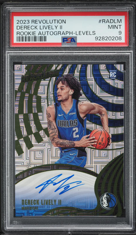 2019 Select Premier Level Red Wave Prizm Luka Doncic #193 PSA 10