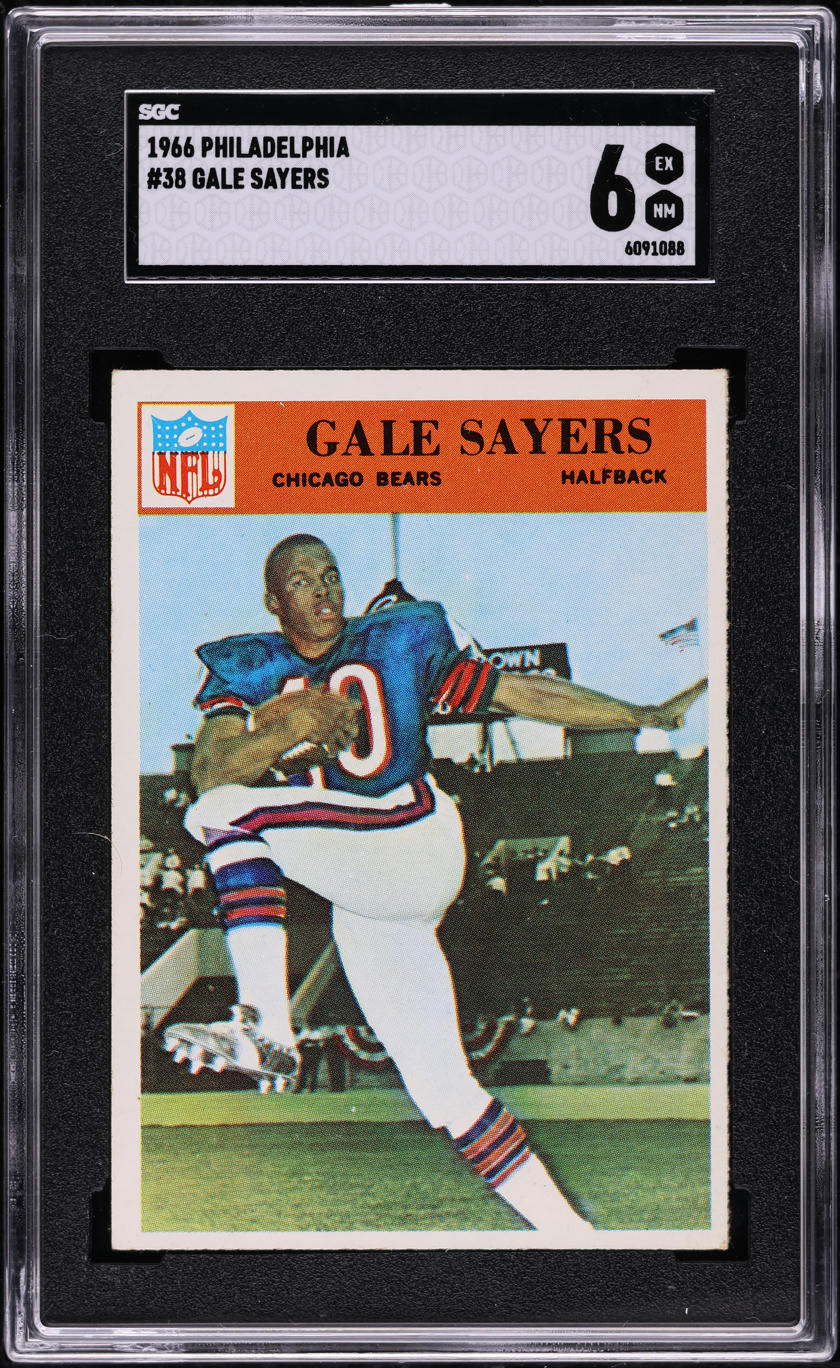1966 Philadelphia Gale Sayers ROOKIE #38 SGC 6 EXMT