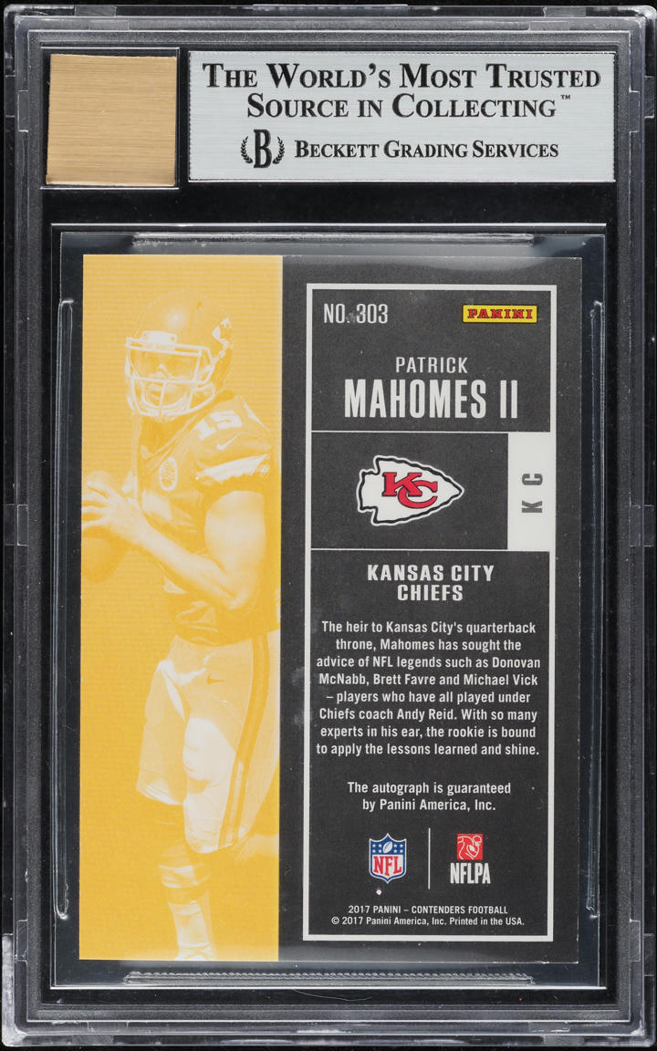 2017 Panini Contenders Red Zone Patrick Mahomes II ROOKIE AUTO #303 BGS 9 MINT