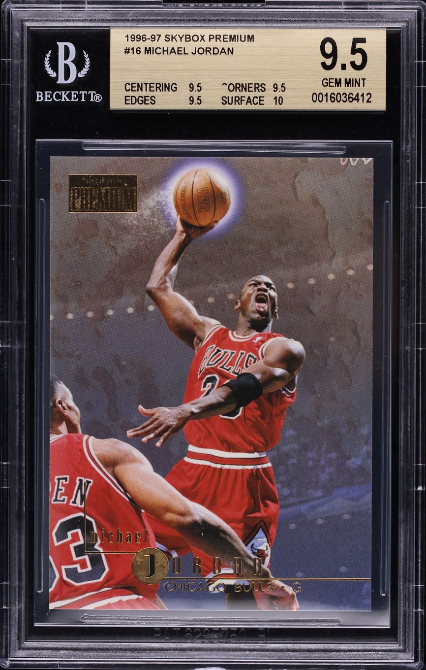 1996 Skybox Premium Michael Jordan #16 BGS 9.5 GEM MINT