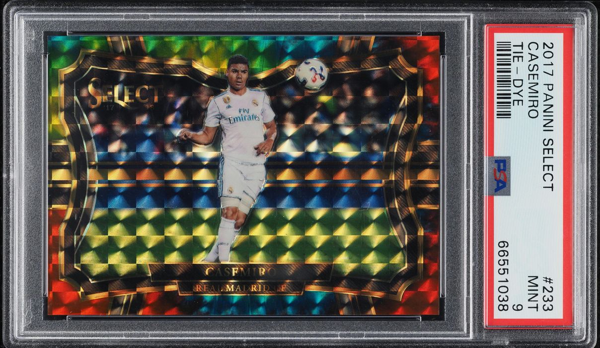 2017 Select Field Level Tie-Dye Prizm Casemiro /30 #233 PSA 9 MINT