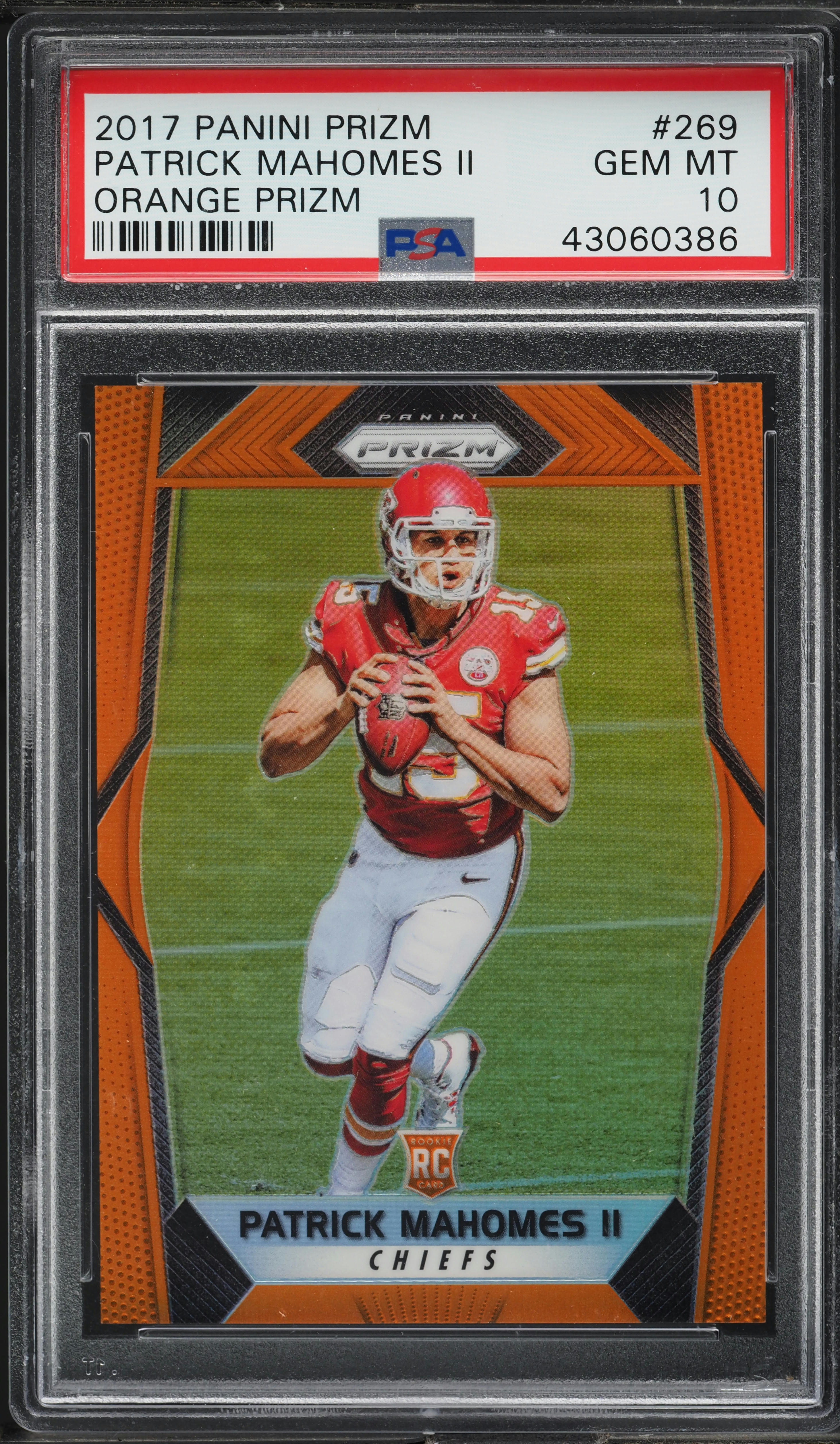 2017 Panini Prizm Orange Patrick Mahomes II ROOKIE /275 #269 PSA