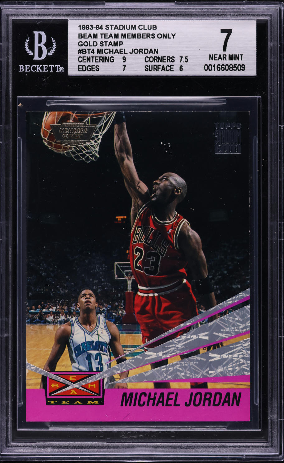 1993 Stadium Club Beam Team Members Only Gold Stamp Michael Jordan BGS 7 NRMT