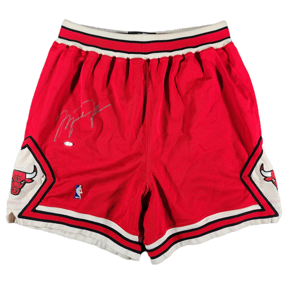 Signed Michael Jordan G-U 1998 Eastern Conference Semi Finals Jersey & Shorts
