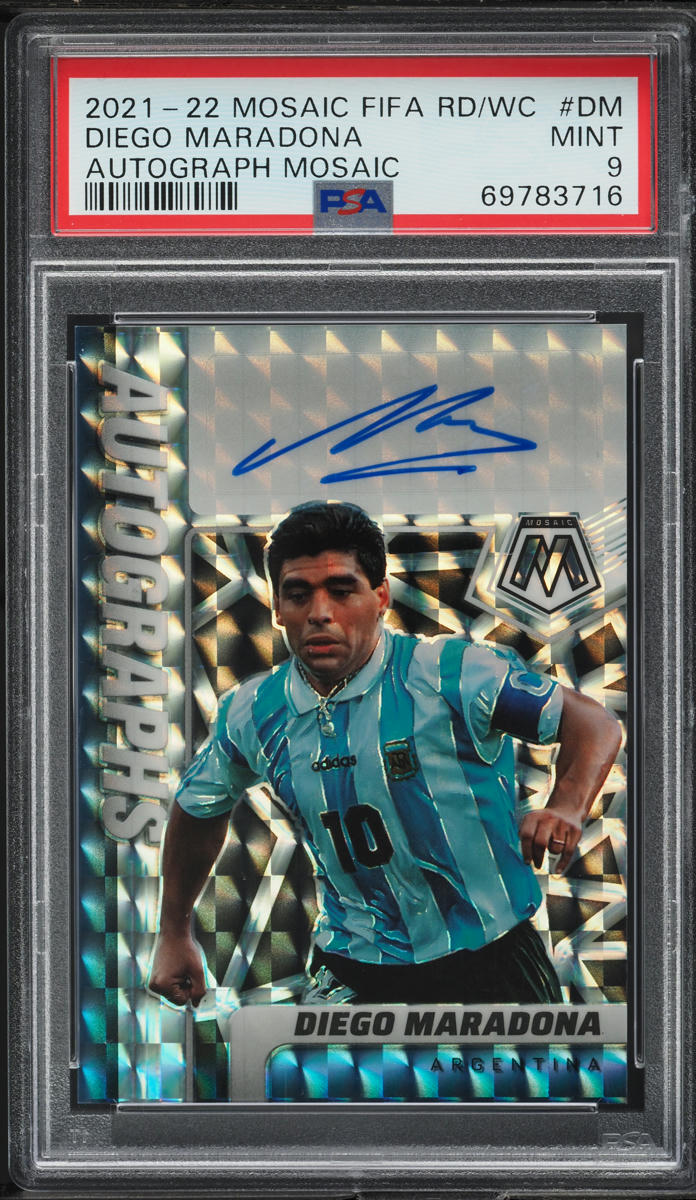 2021 Panini Mosaic FIFA Road to World Cup Diego Maradona AUTO #A-DM PSA 9 MINT
