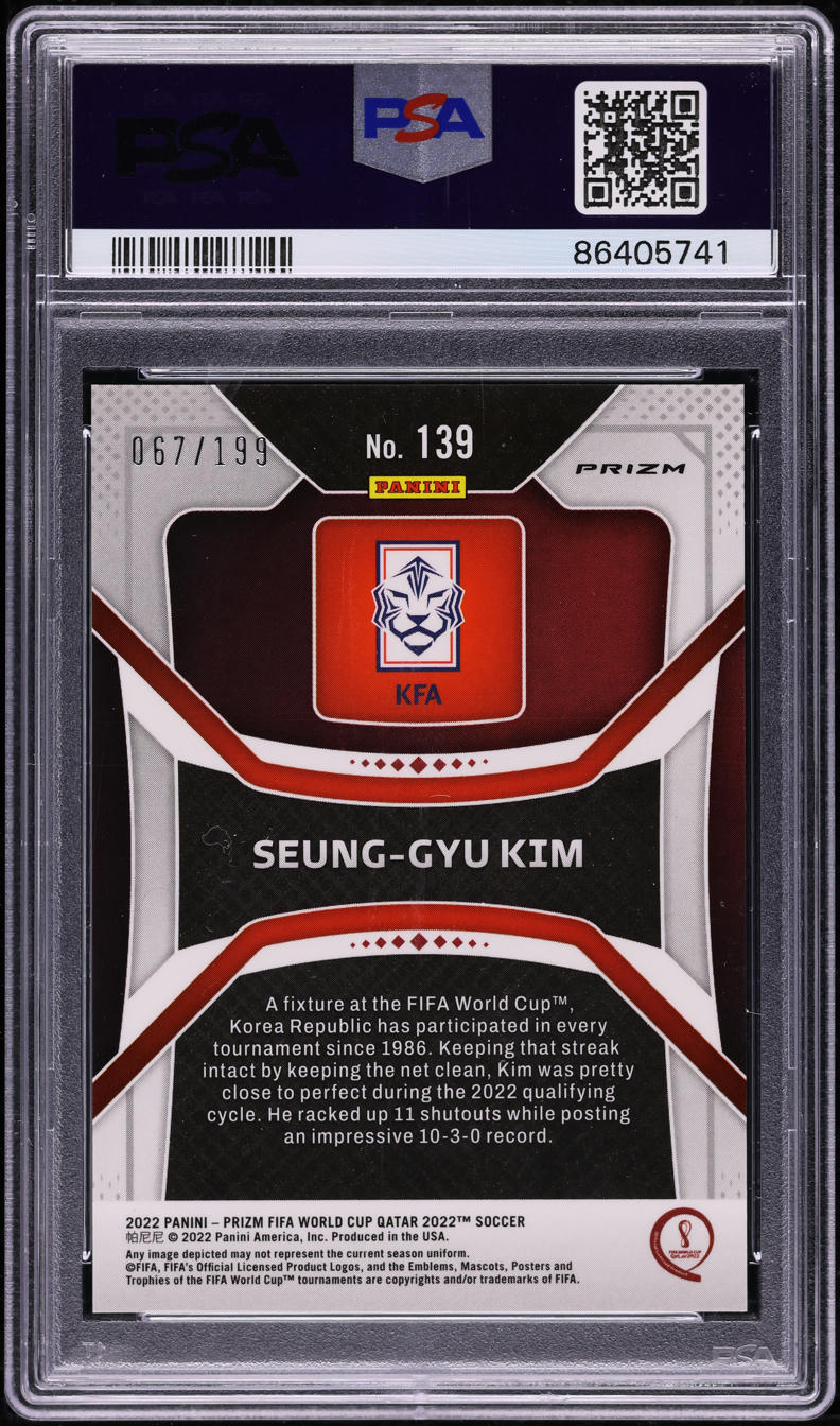 2022 Panini Prizm World Cup Qatar Blue Wave Seung-Gyu Kim /199 #139 PSA 8 NM-MT