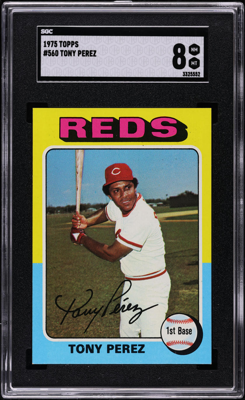 1975 Topps Tony Perez #560 SGC 8 NM-MT