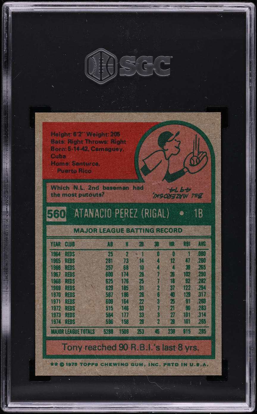 1975 Topps Tony Perez #560 SGC 8 NM-MT