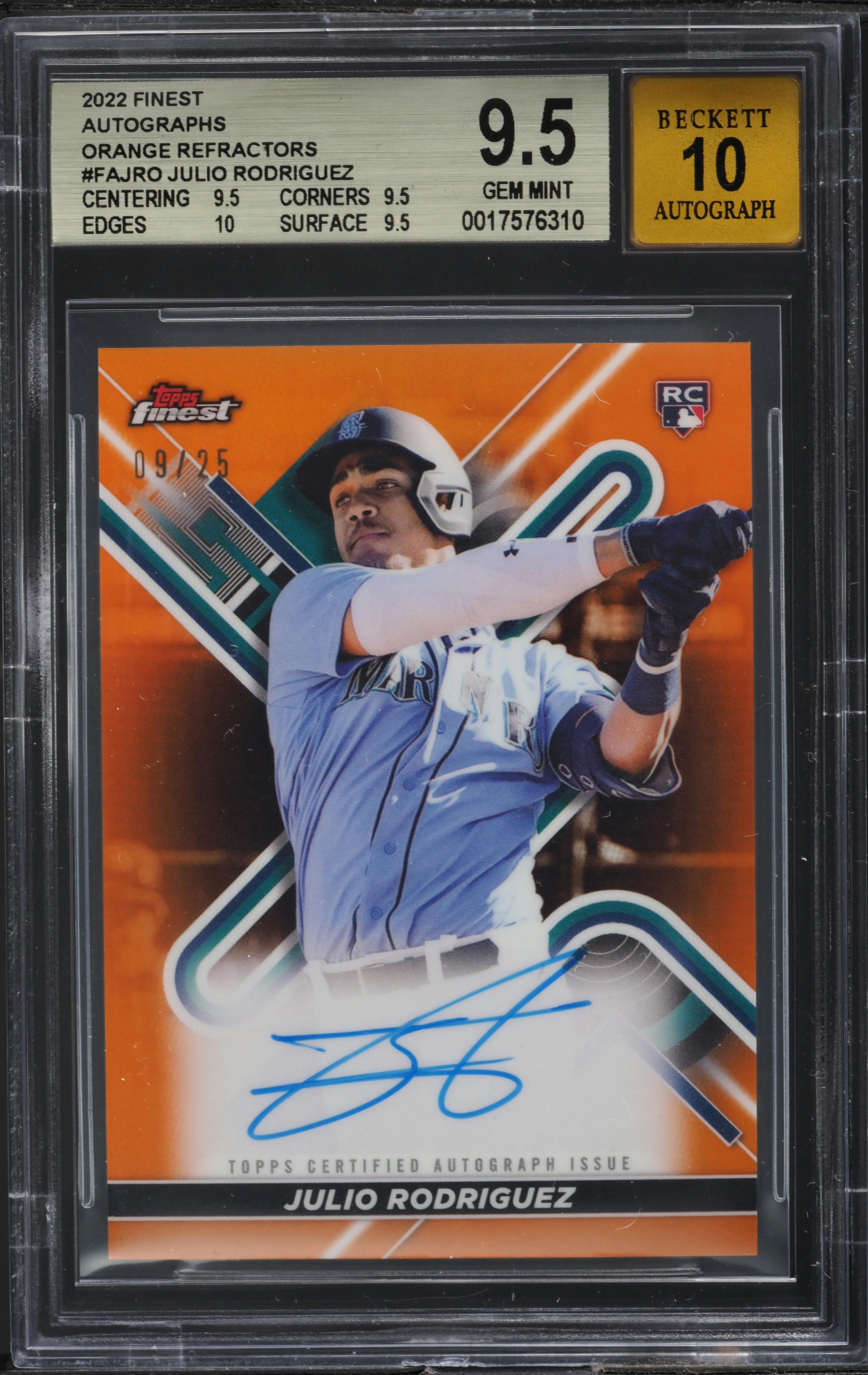 2022 Finest Orange Refractor Julio Rodriguez ROOKIE AUTO /25
