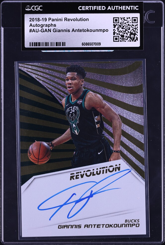 2018 Panini Revolution Giannis Antetokounmpo AUTO #AU-GAN CGC AUTH